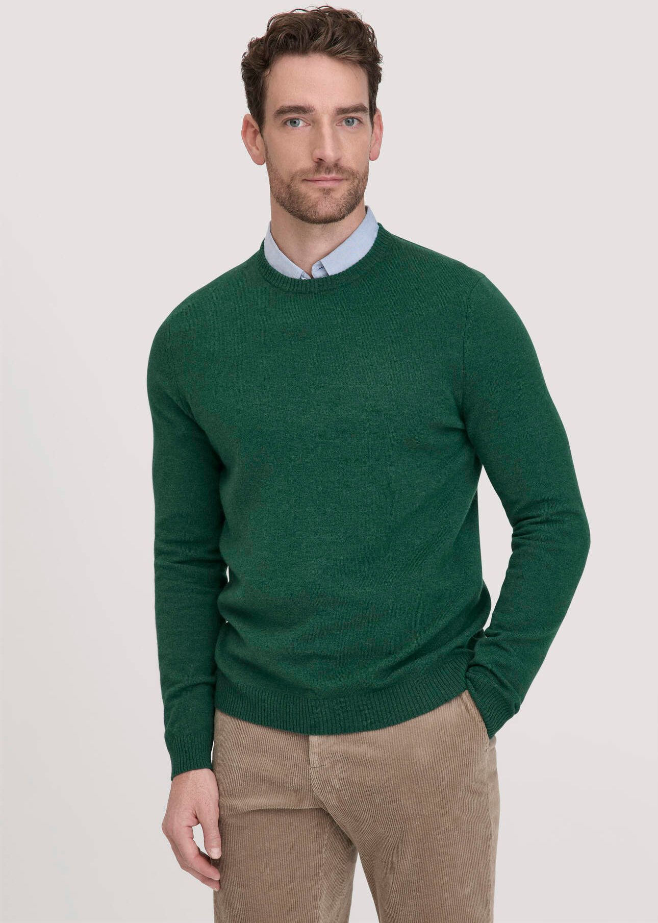 hessnatur Herren Strick Pullover Regular aus Bio-Merinowolle mit Cashmere - grün - Größe M