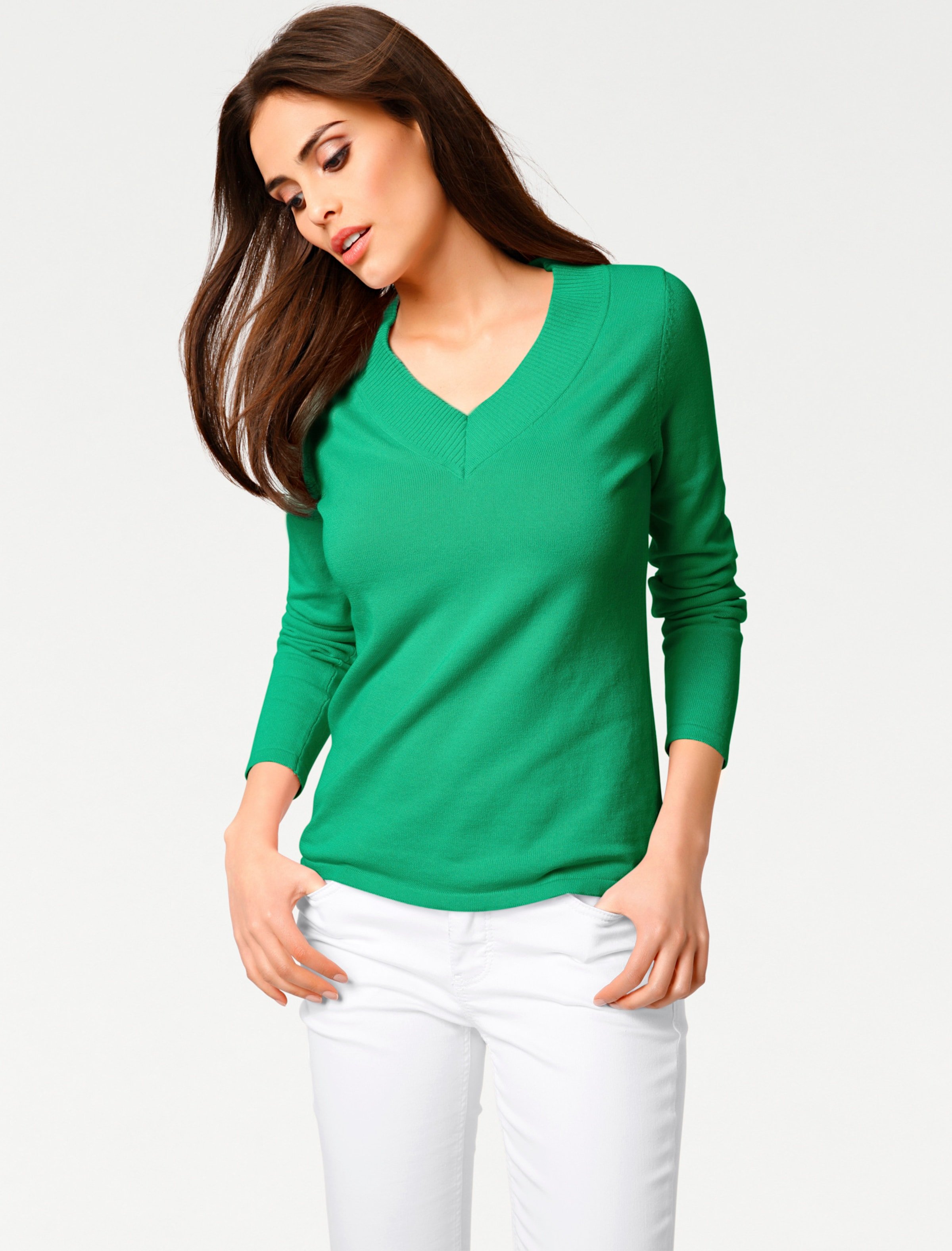 V-Ausschnitt-Pullover