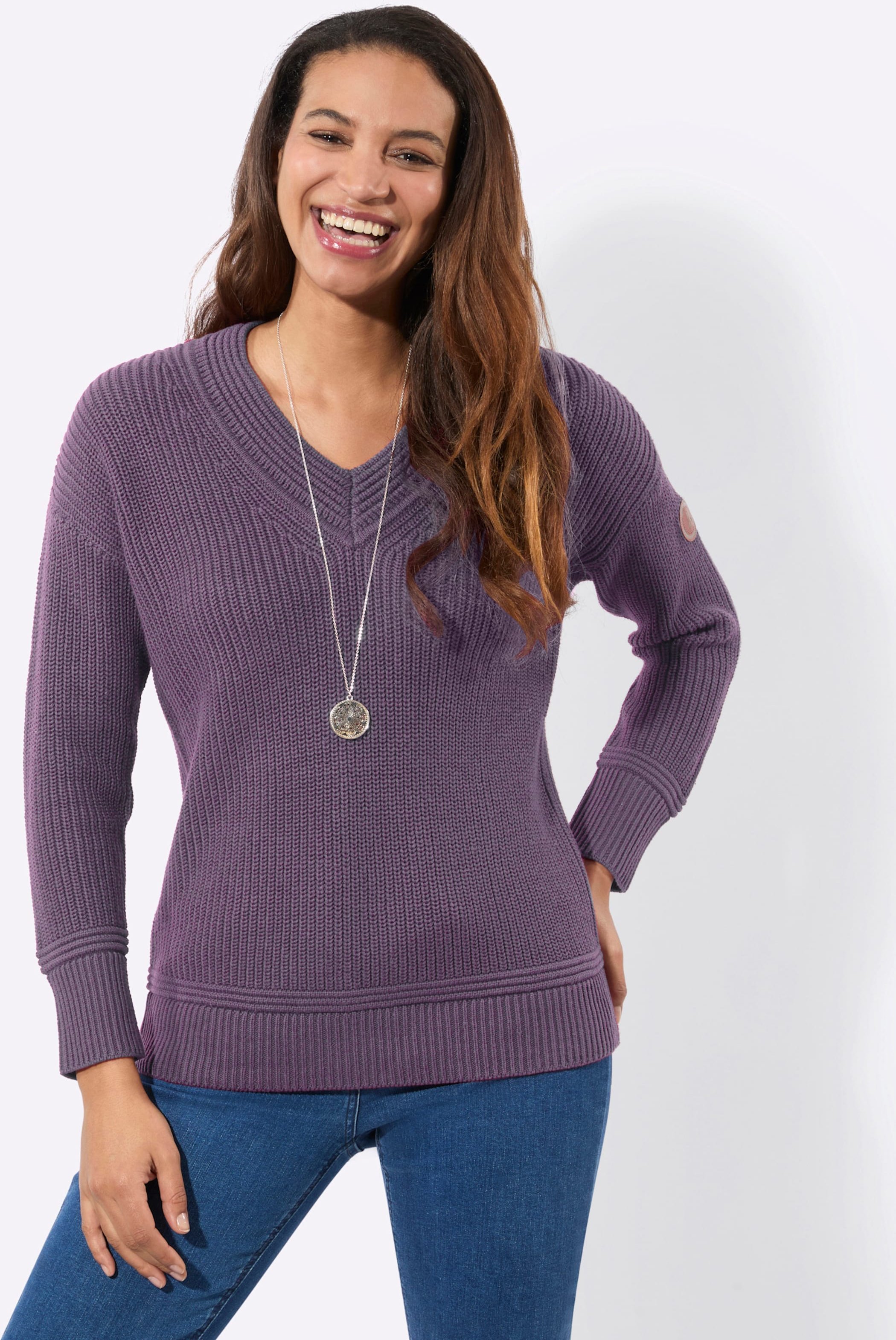 V-Ausschnitt-Pullover