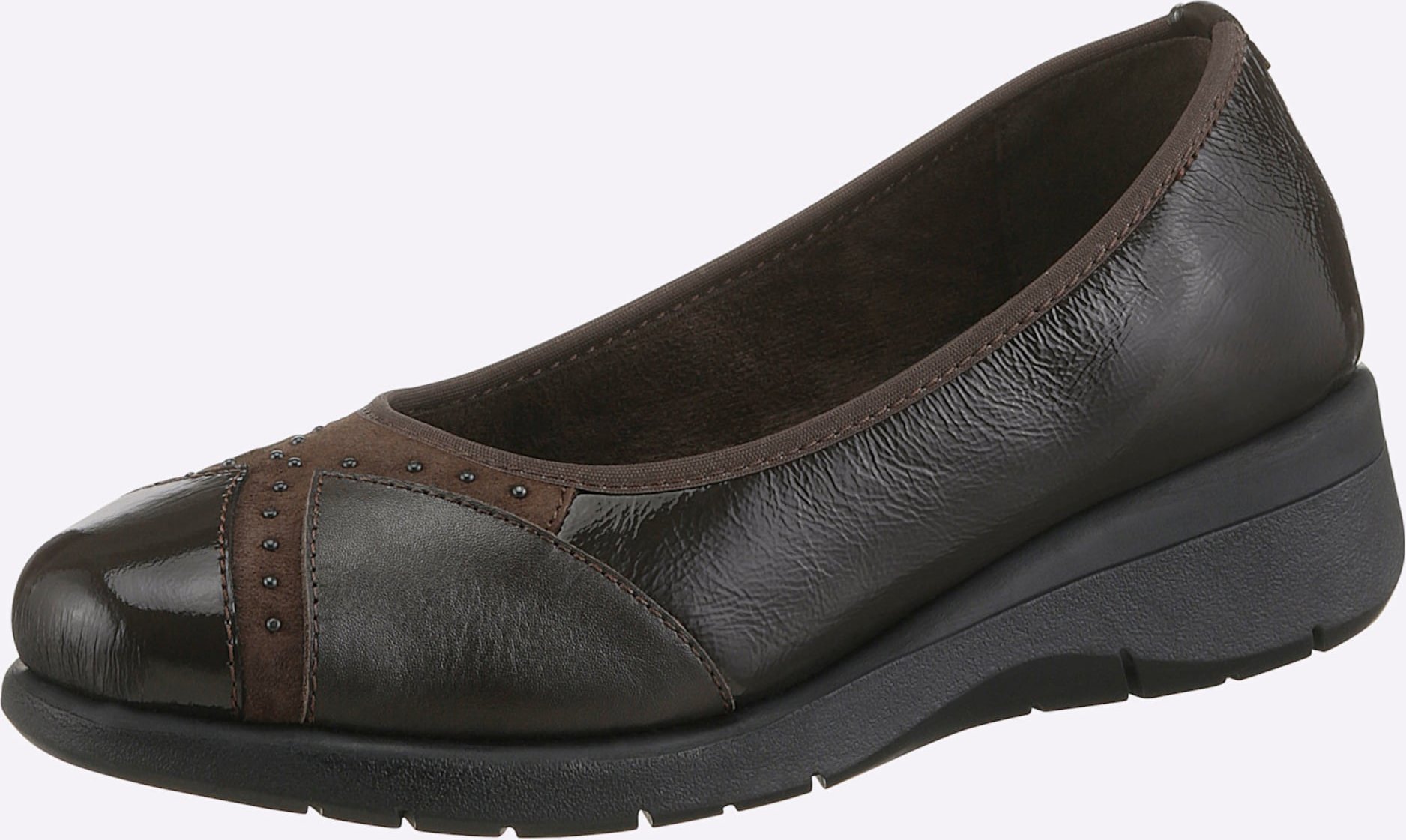 Thumbnail - Ballerina