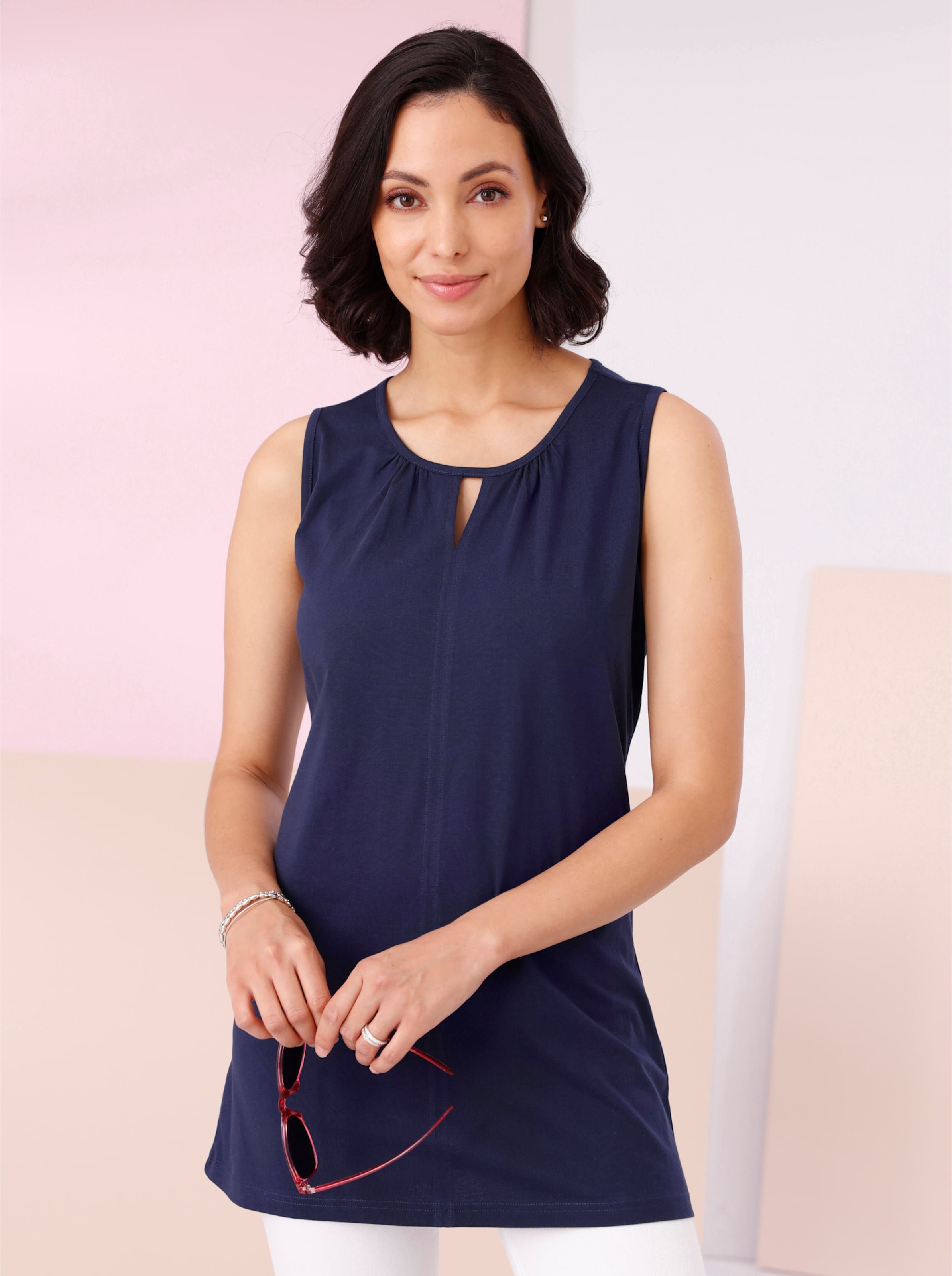 Thumbnail - Shirttop