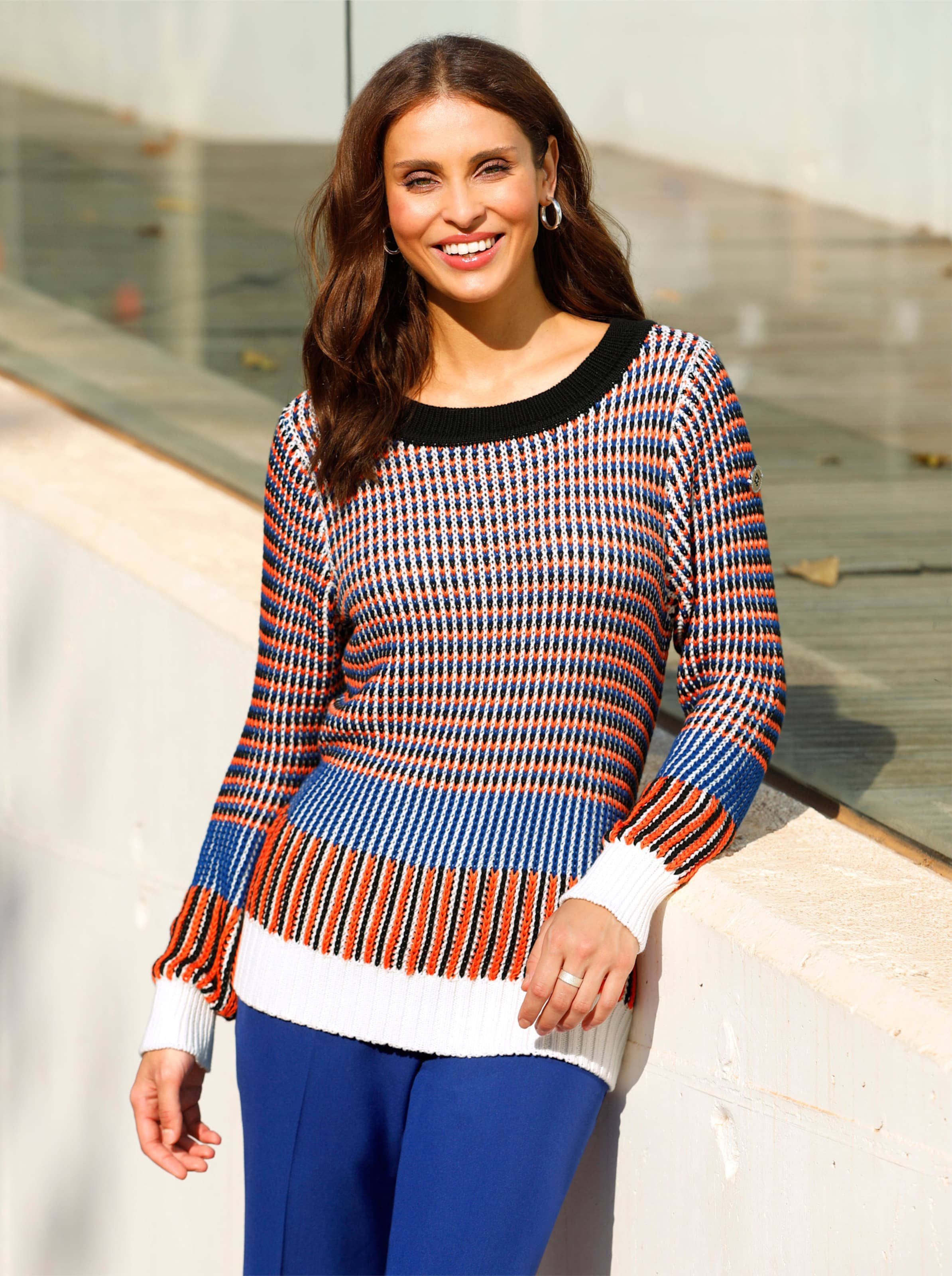 Thumbnail - Pullover