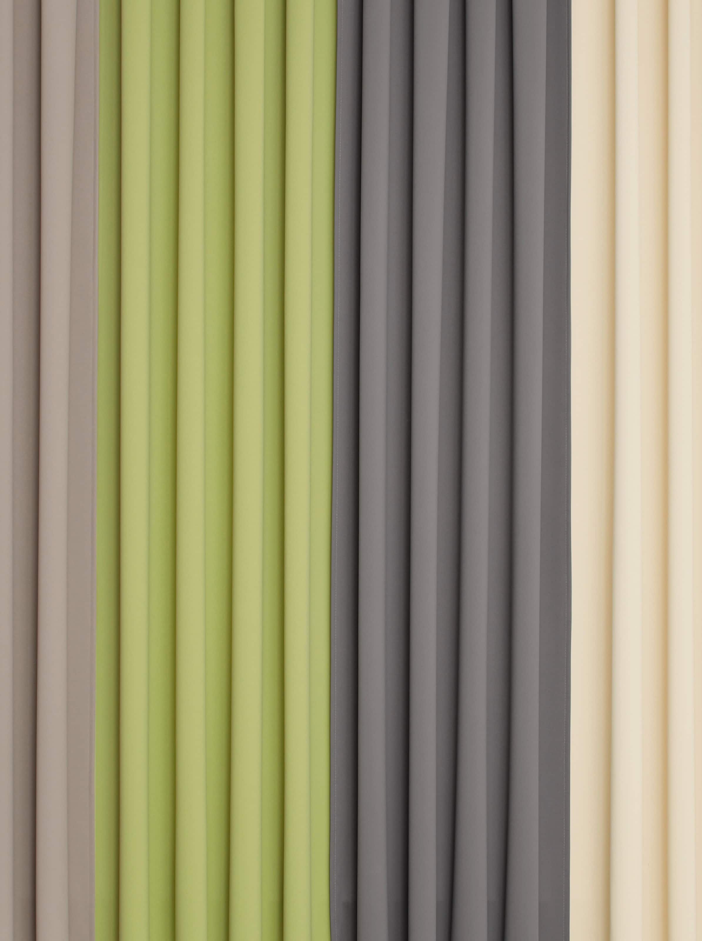 Thumbnail - Verdunklungsschal