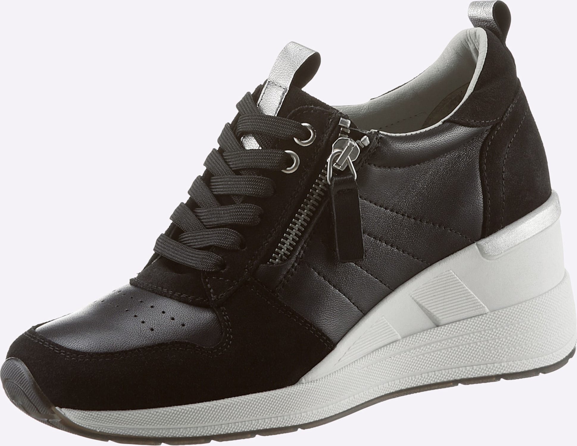 Sneaker