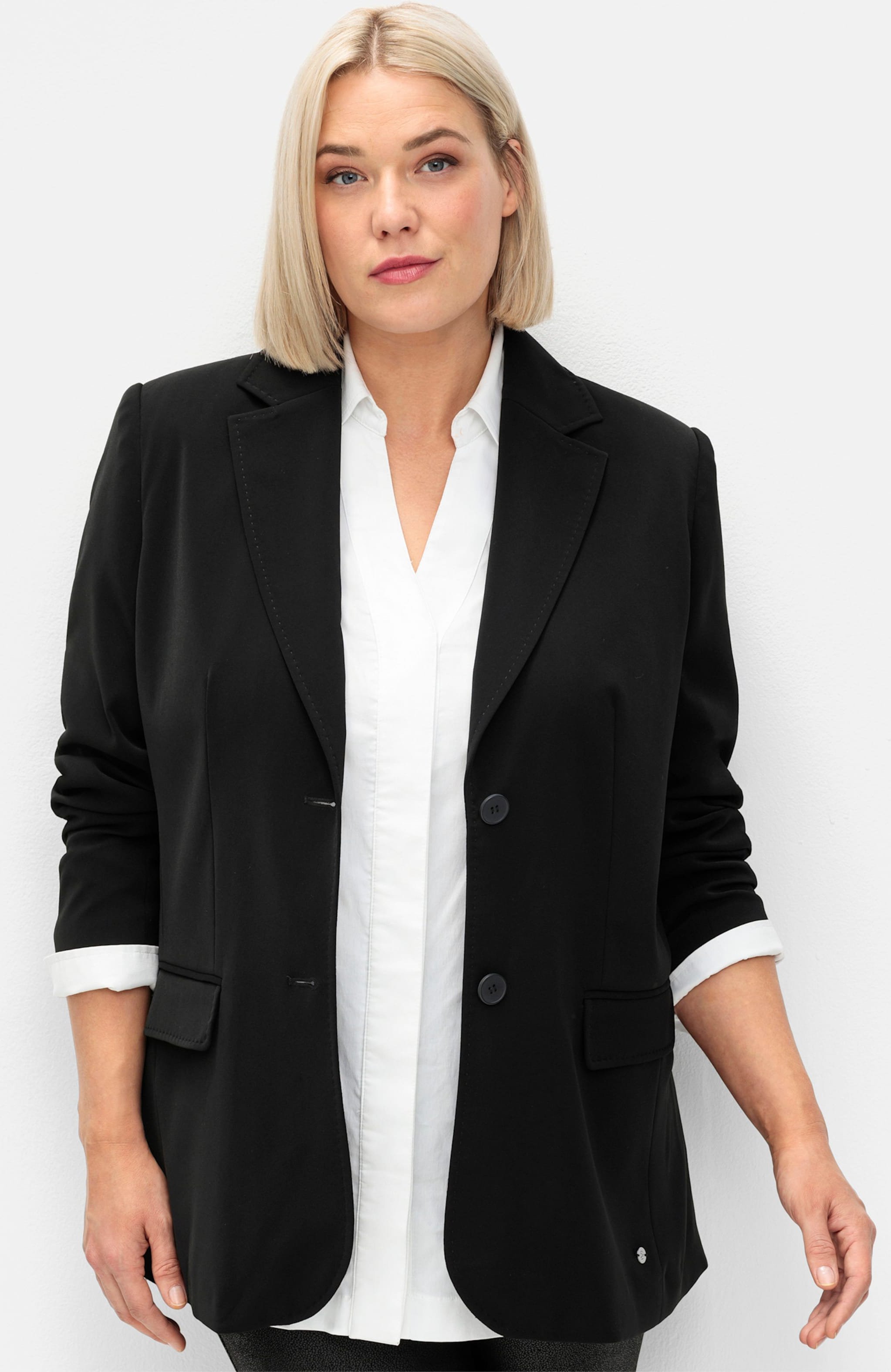 Thumbnail - Blazer