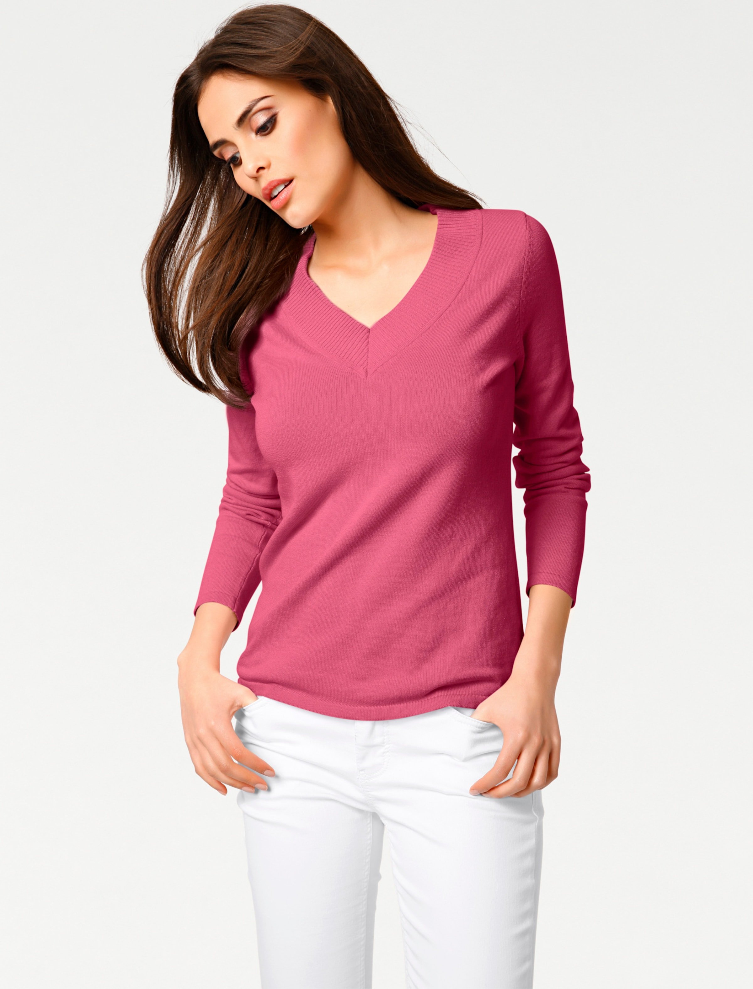 V-Ausschnitt-Pullover