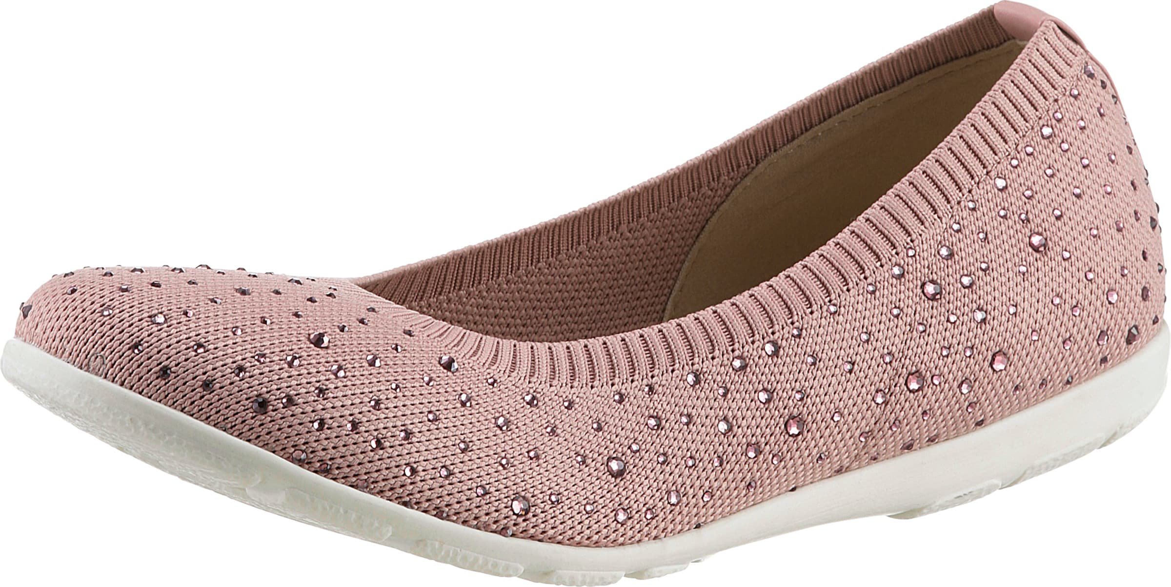 Thumbnail - Ballerina