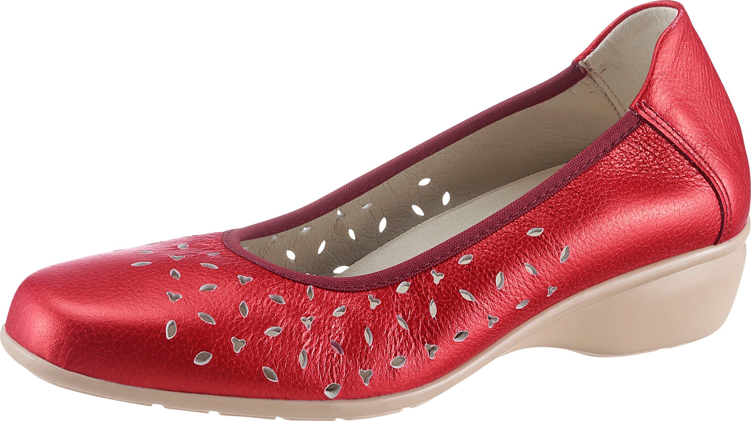 Thumbnail - Ballerina