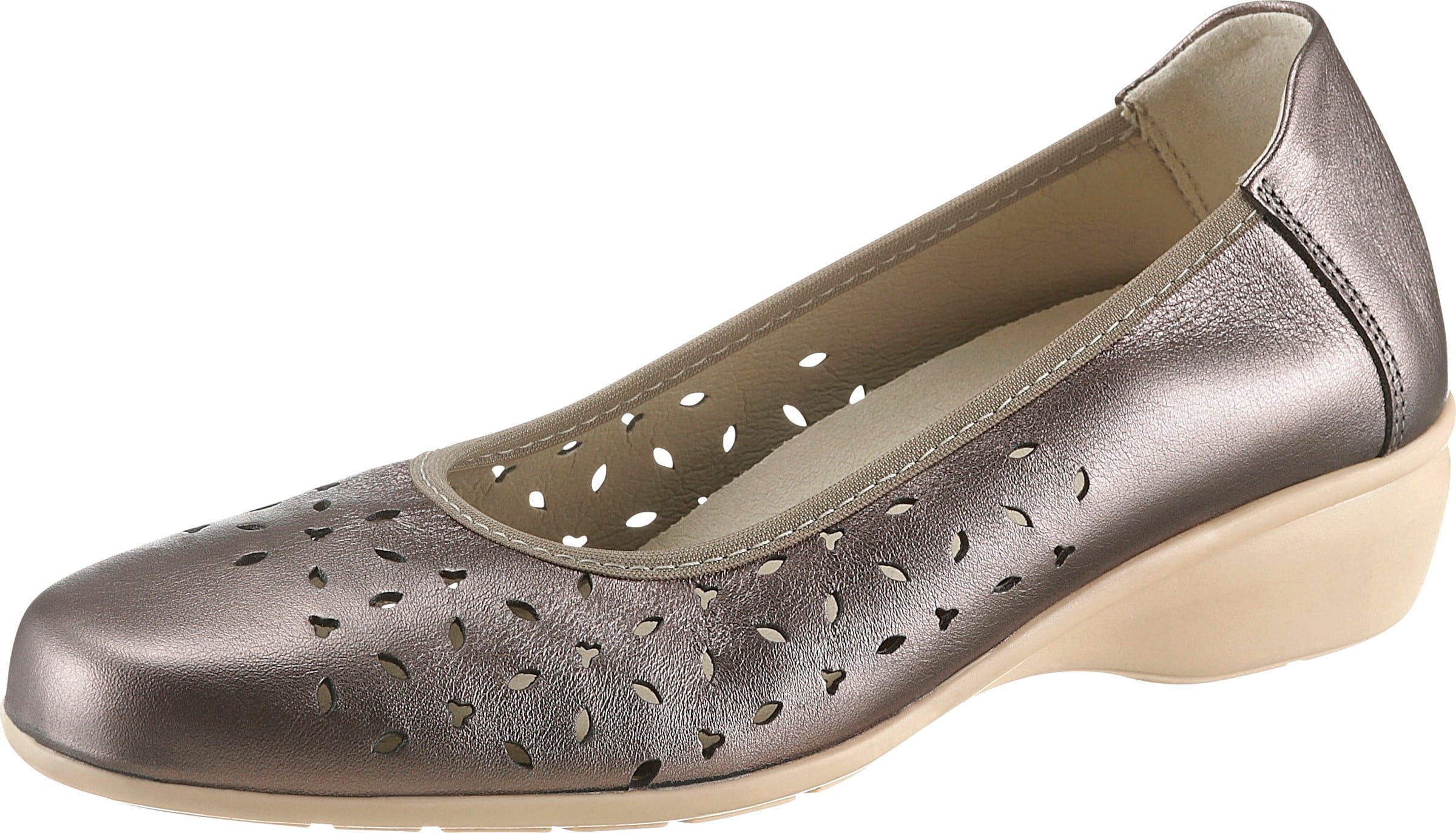 Thumbnail - Ballerina