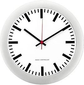 PEWETA Funkwanduhr Bahnhof weiß silber Kunststoff, Ø 30,0 cm