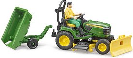bruder John Deere Sitzrasenmäher mit Anhänger 62104 Spielzeugauto