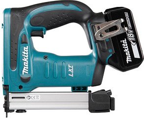 makita DST221RTJ Akku-Tacker 18,0 V, mit 2 Akkus