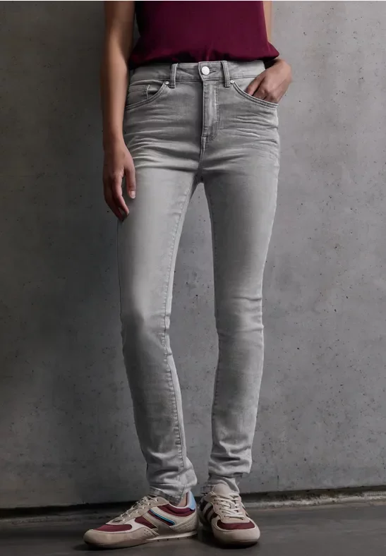 Skinny Fit Jeans