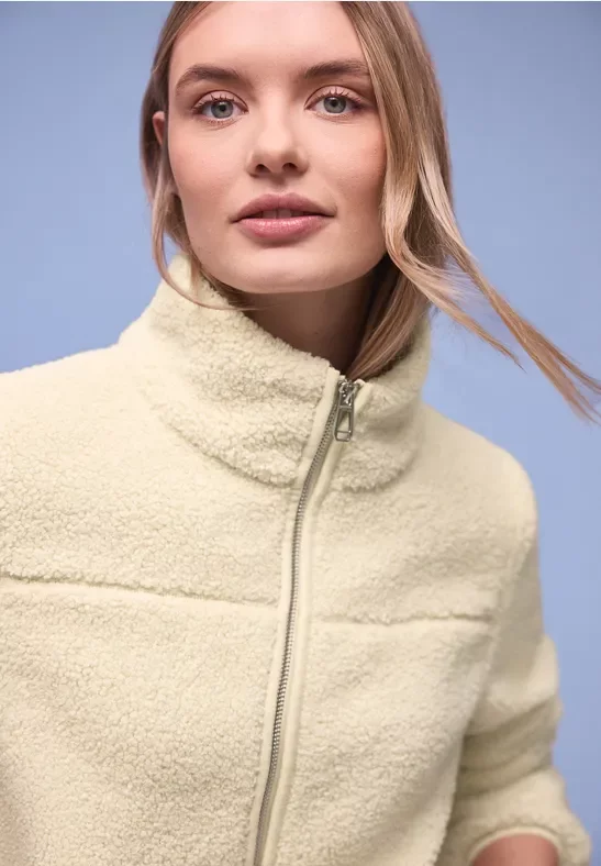 Kuschelige Teddy-Jacke