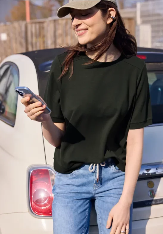 Basic T-Shirt mit Kurzarm und Rundhals