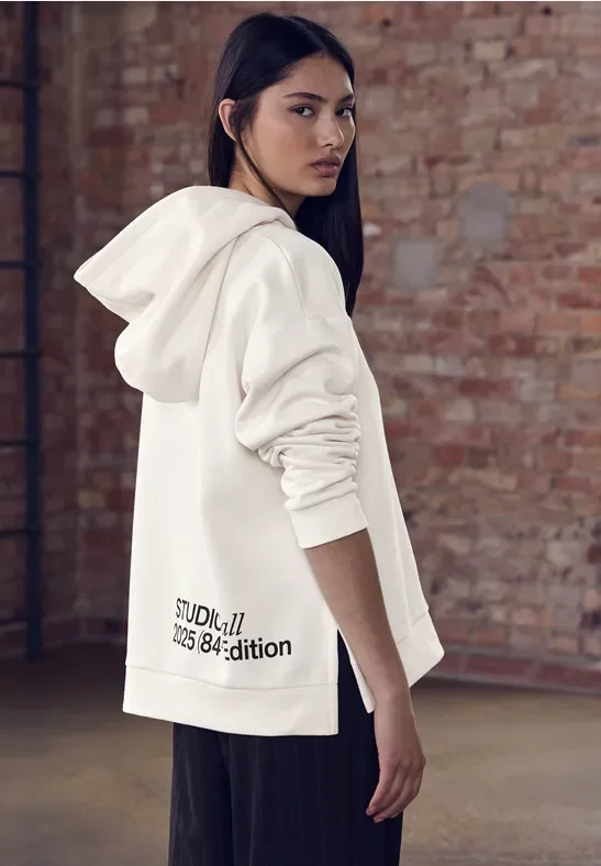 Loose Fit Hoodie mit Artwork