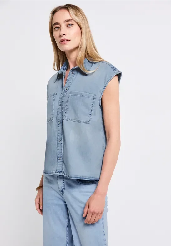 Jeansbluse im Bleached-Look