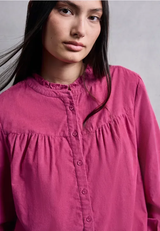 Cordbluse mit Rüschendetails