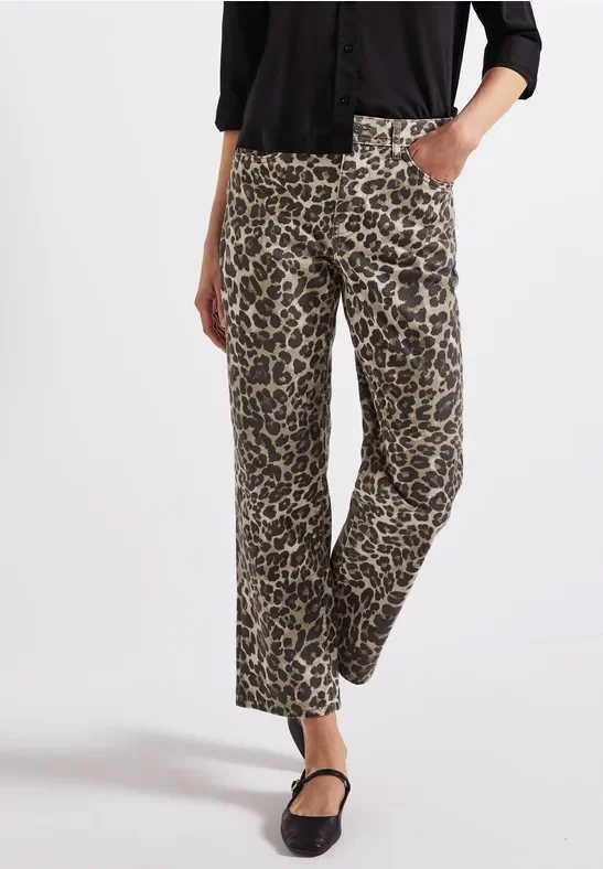 Straight Leg Leo-Look Jeans