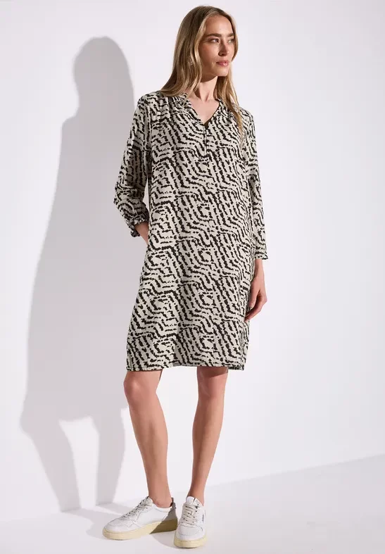 Gemustertes Kleid