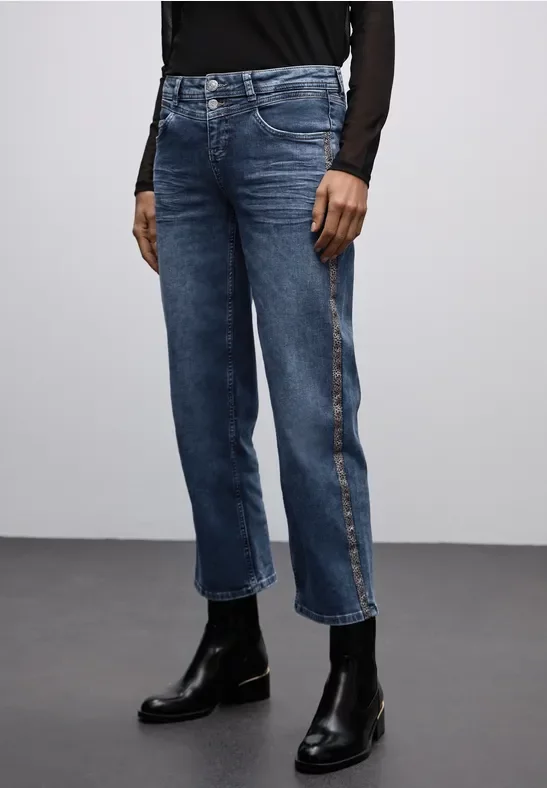 Straight Leg Jeans mit Tape