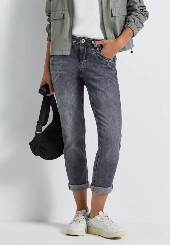Loose Fit Jeans