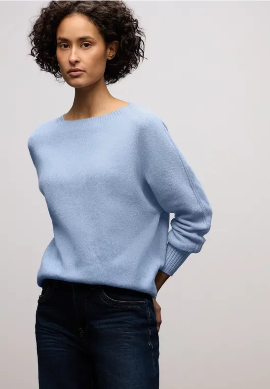 Cosy Dolman Pullover