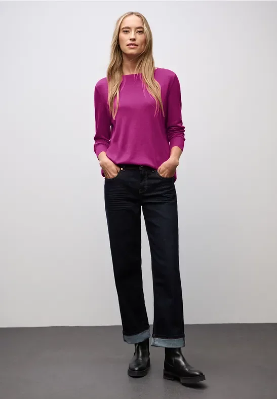 Thumbnail - Basic Pullover