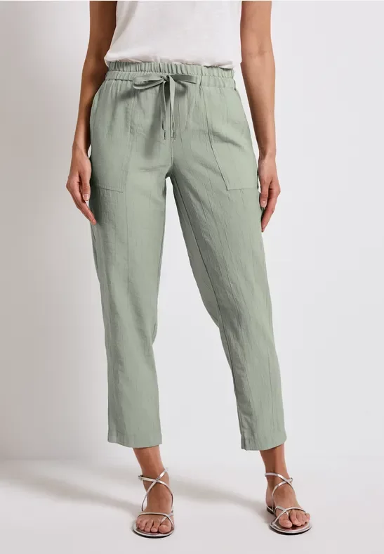 Loose Fit Hose mit Struktur