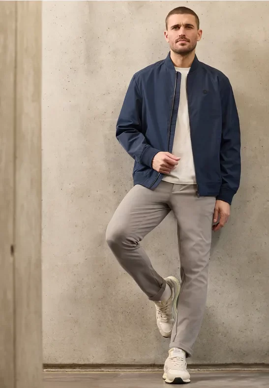 Chino aus elastischem Jersey mit Flexbund