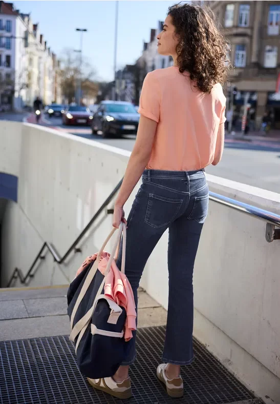 Street One Mid Waist Kick Flare Jeans im Skinny Fit