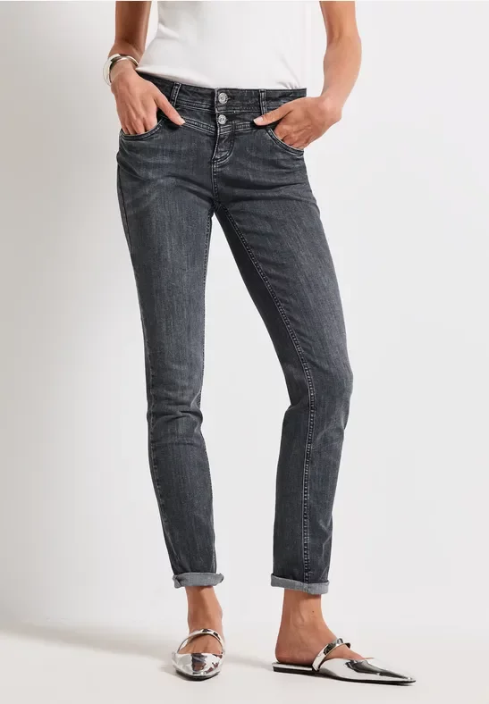 Casual Fit Jeans
