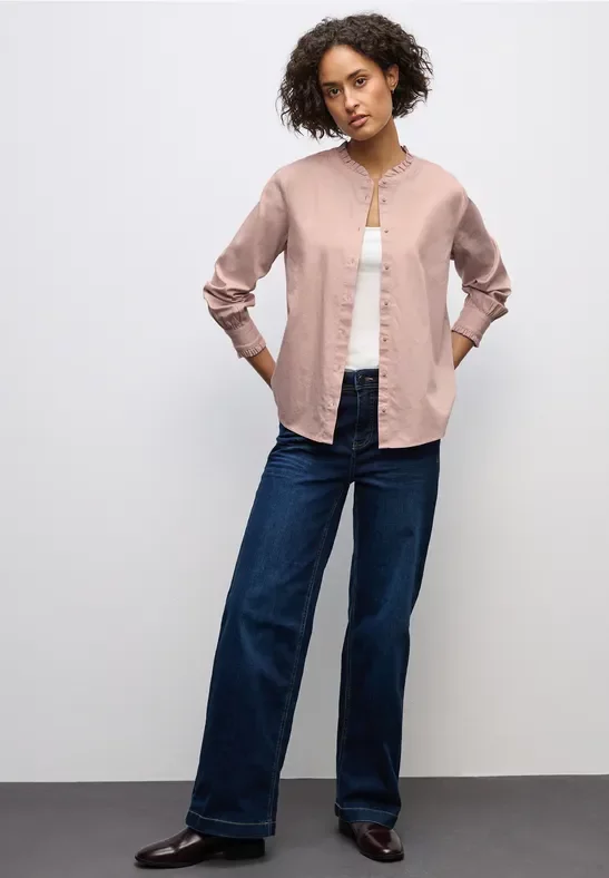 Baumwollbluse mit Rüschen