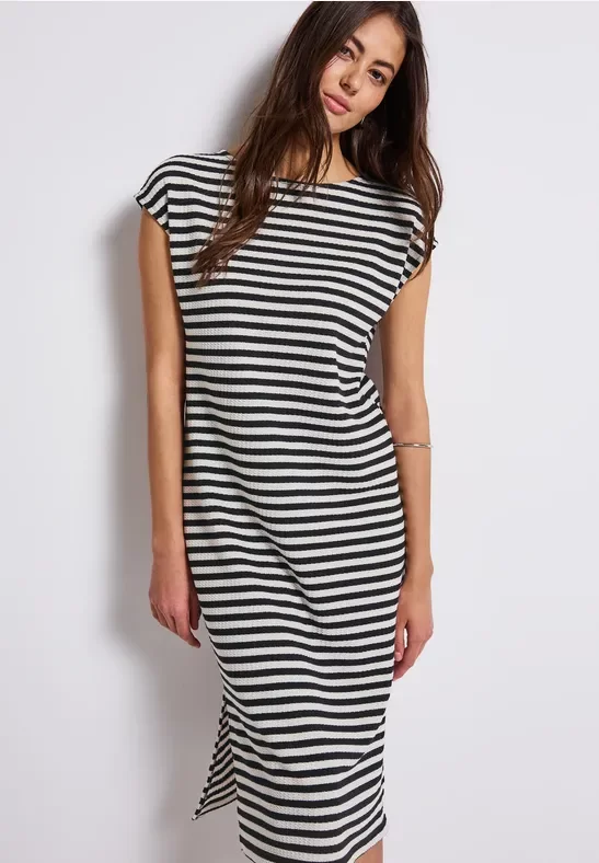 Kleid in Strick-Optik