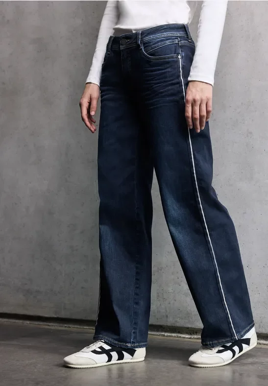 Wide Leg Jeans