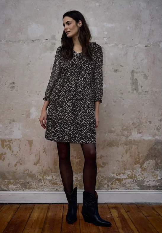 Gemustertes Chiffonkleid