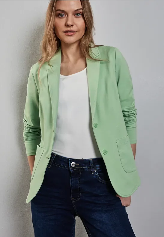 Basic Blazer