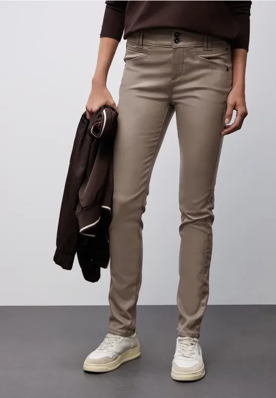 Slim Fit Coated Hose