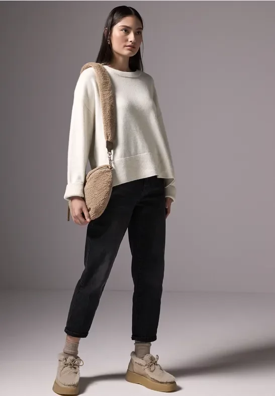 Strickpullover mit Rundhals