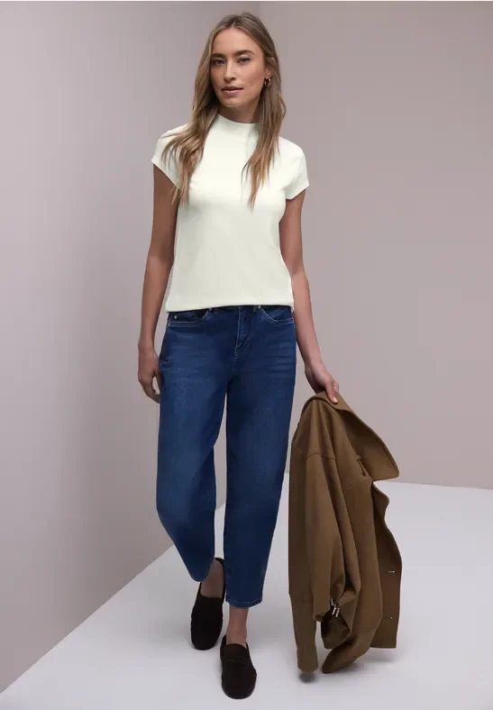 Basic T-Shirt mit Turtle Neck