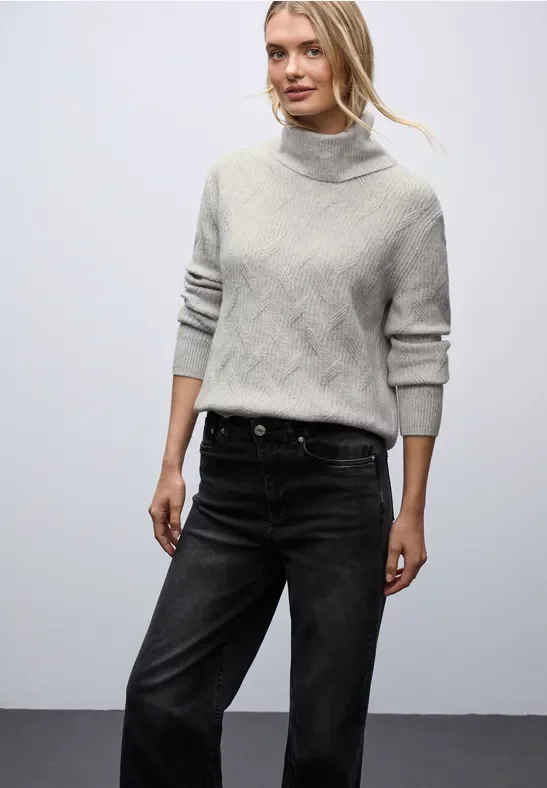 Kuscheliger Strukturpullover