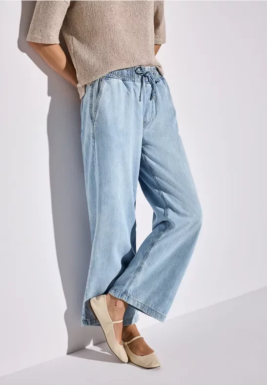 Wide Leg Jeans