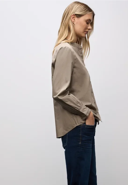 Baumwollbluse mit Rüschen