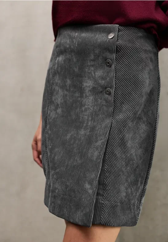 Cordrock in Wickeloptik