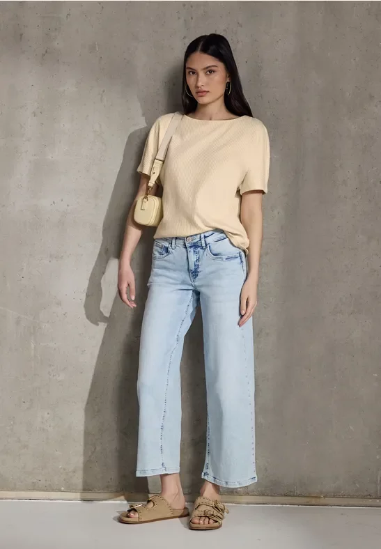 Shirt mit Vertikalstruktur