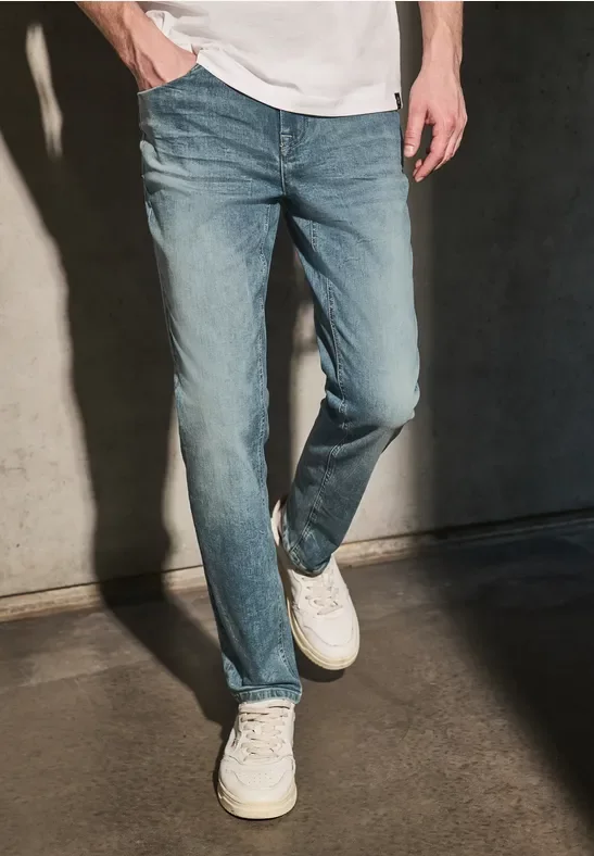 Jeans im Regular Fit