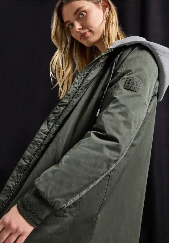 Langer Blouson mit Kapuze