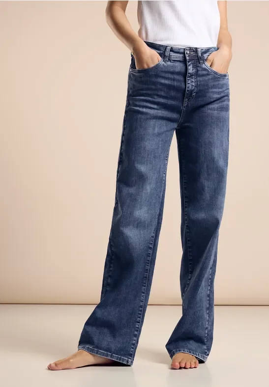 Wide Leg Jeans