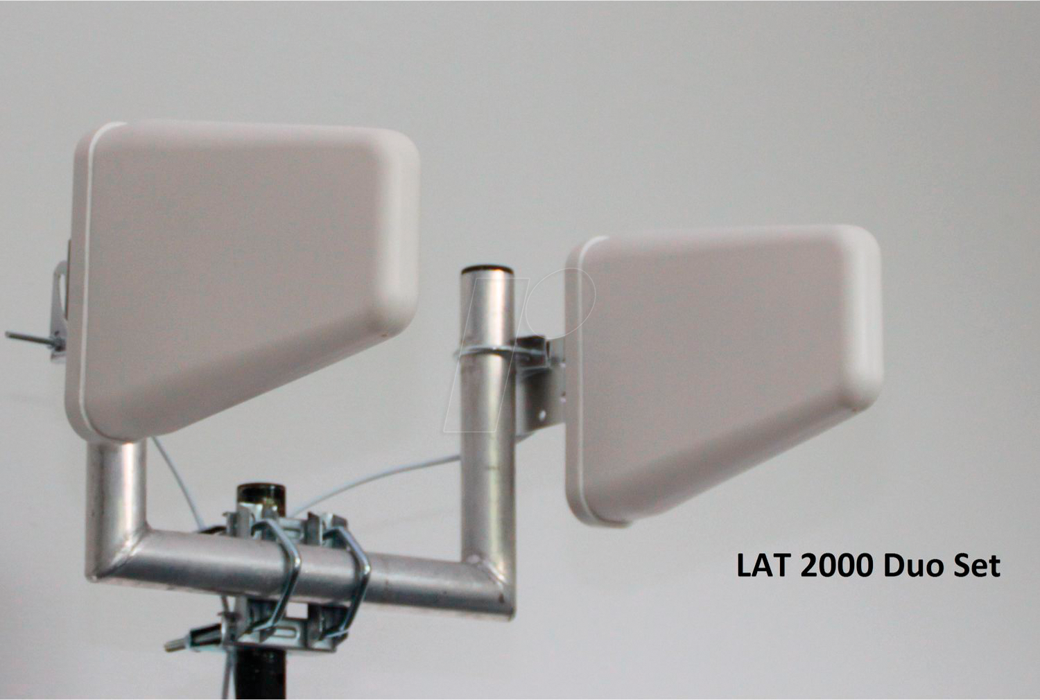 WIT K-103151 - Universalantenne 790 - 2690 MHz, SMA Stecker, 5 m, 2 Stück