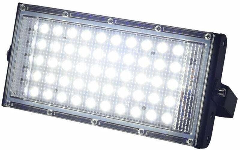Superheller LED-Fluter für den Außenbereich (1 x 100 W), wasserdicht nach IP66, tageslichtweiß, für Garten, Garage und S...